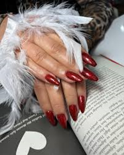 DİCLE MAKEUP & NAIL STUDIO - KARS