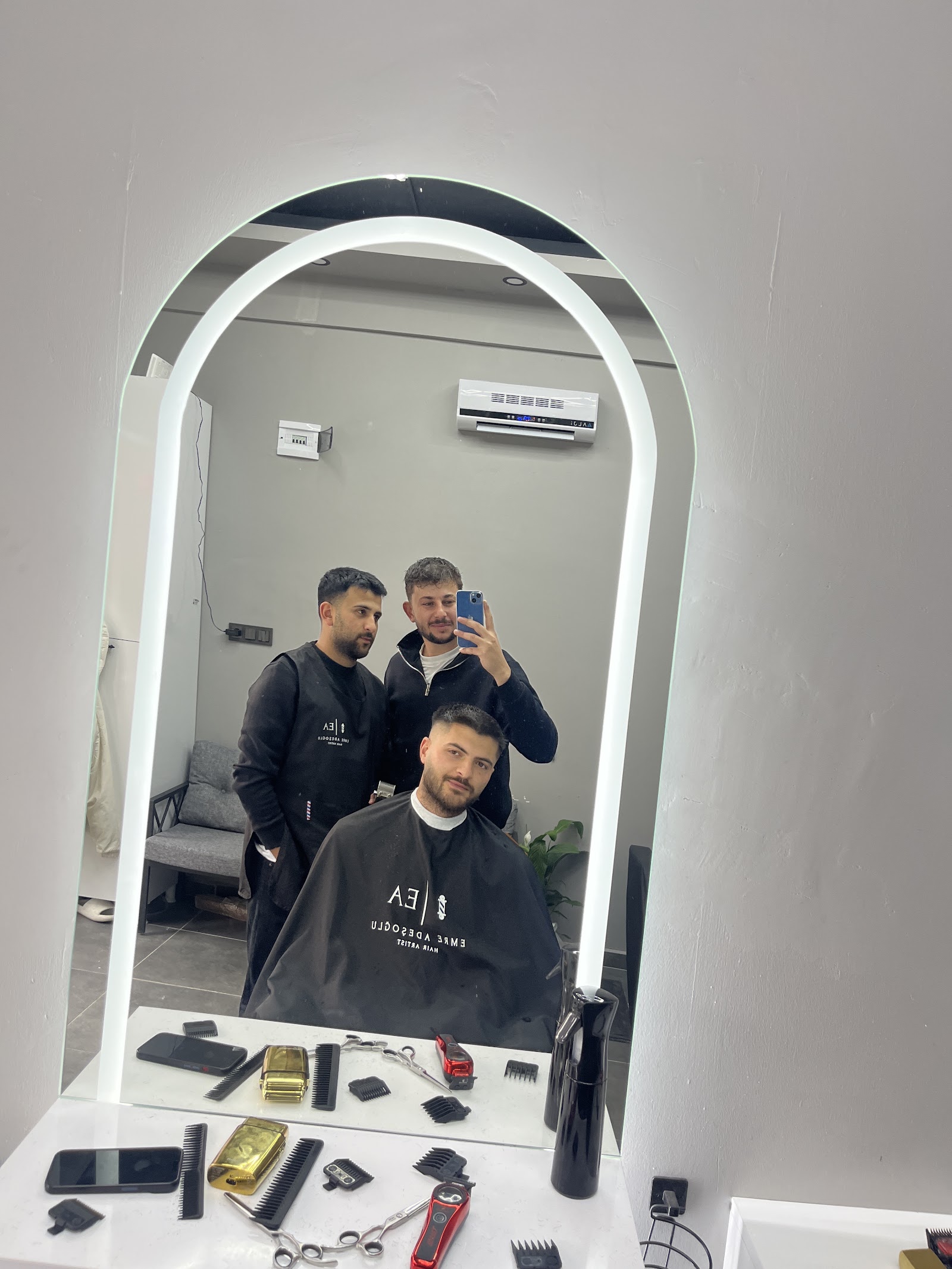 Kars Erkek Kuaförü Emre Adeşoğlu Hair Artist