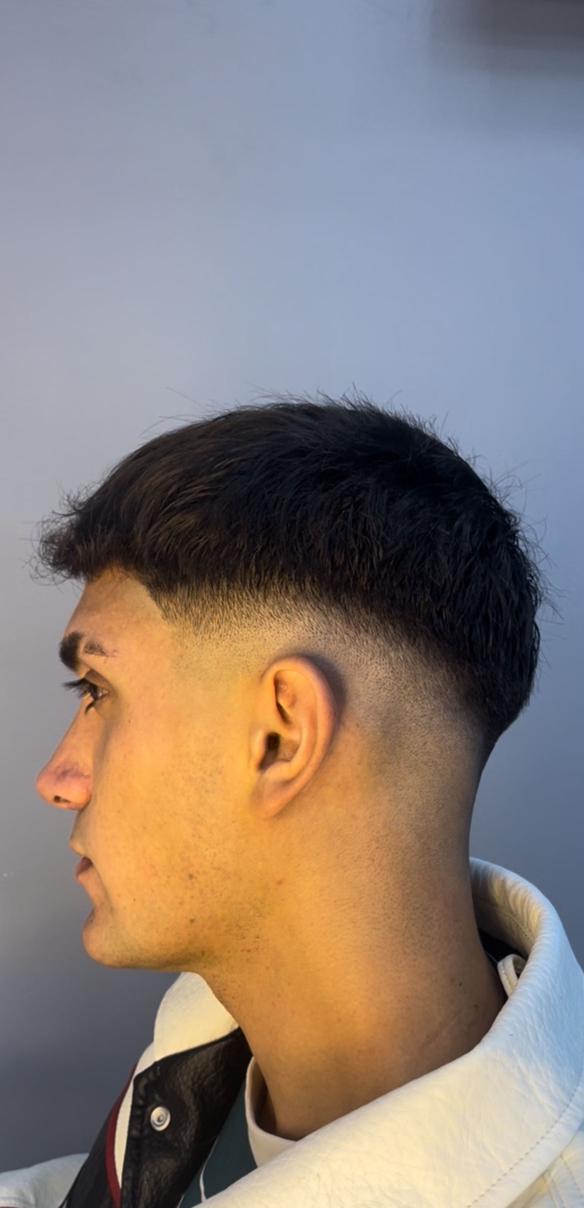 Kars Erkek Kuaförü Emre Adeşoğlu Hair Artist
