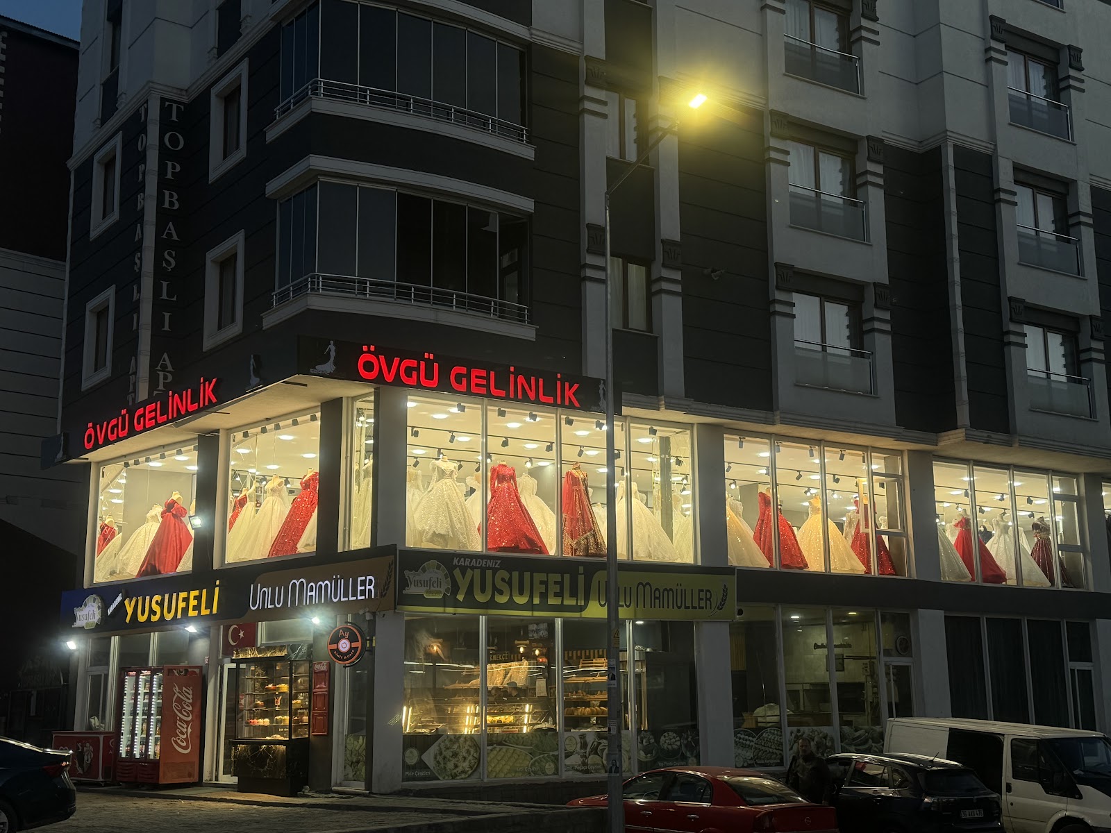 Övgü Gelinlik Kars