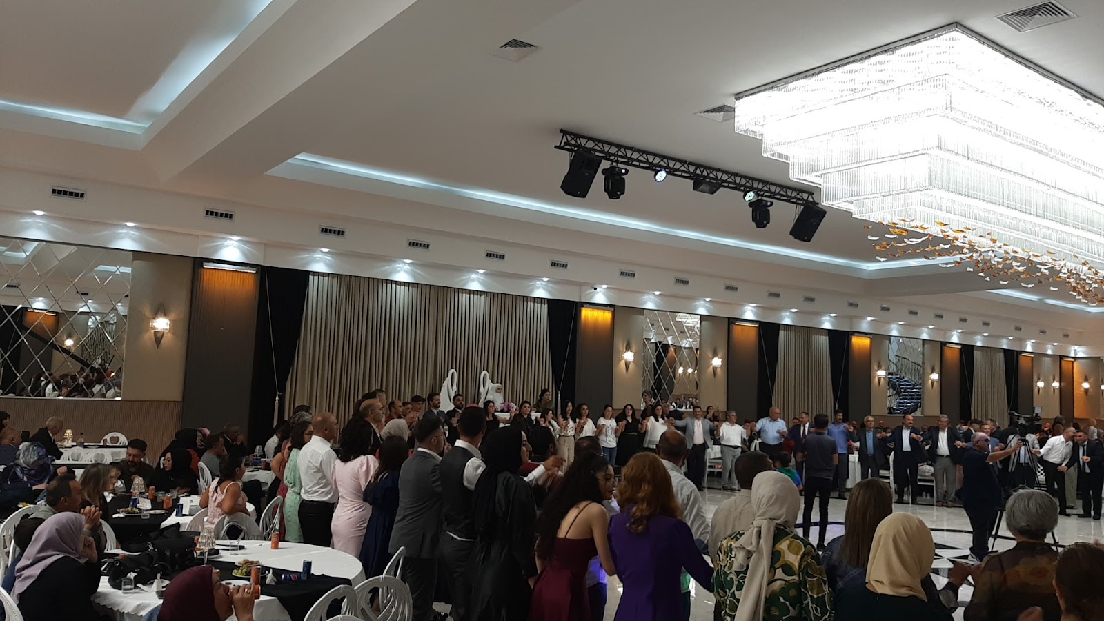 Pera Wedding — Merkez, Kars kır düğünü mekanı görsel 5